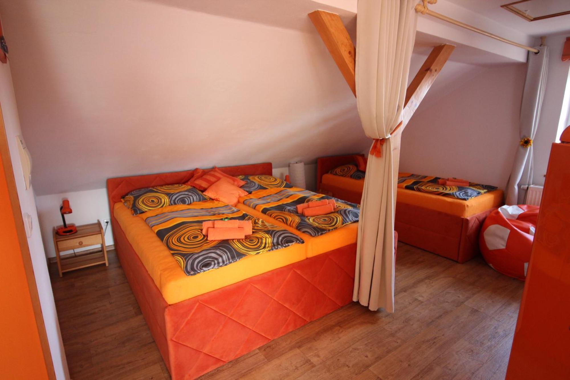 Orange Loft Apartment Kájov Zewnętrze zdjęcie