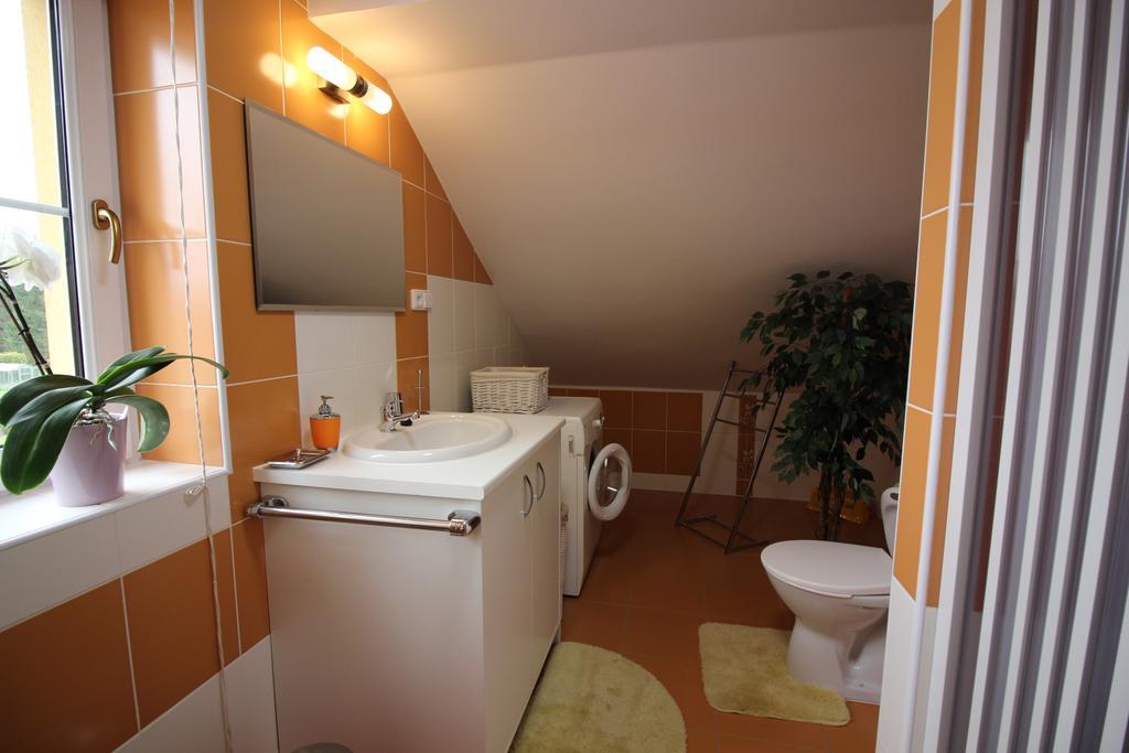 Orange Loft Apartment Kájov Zewnętrze zdjęcie